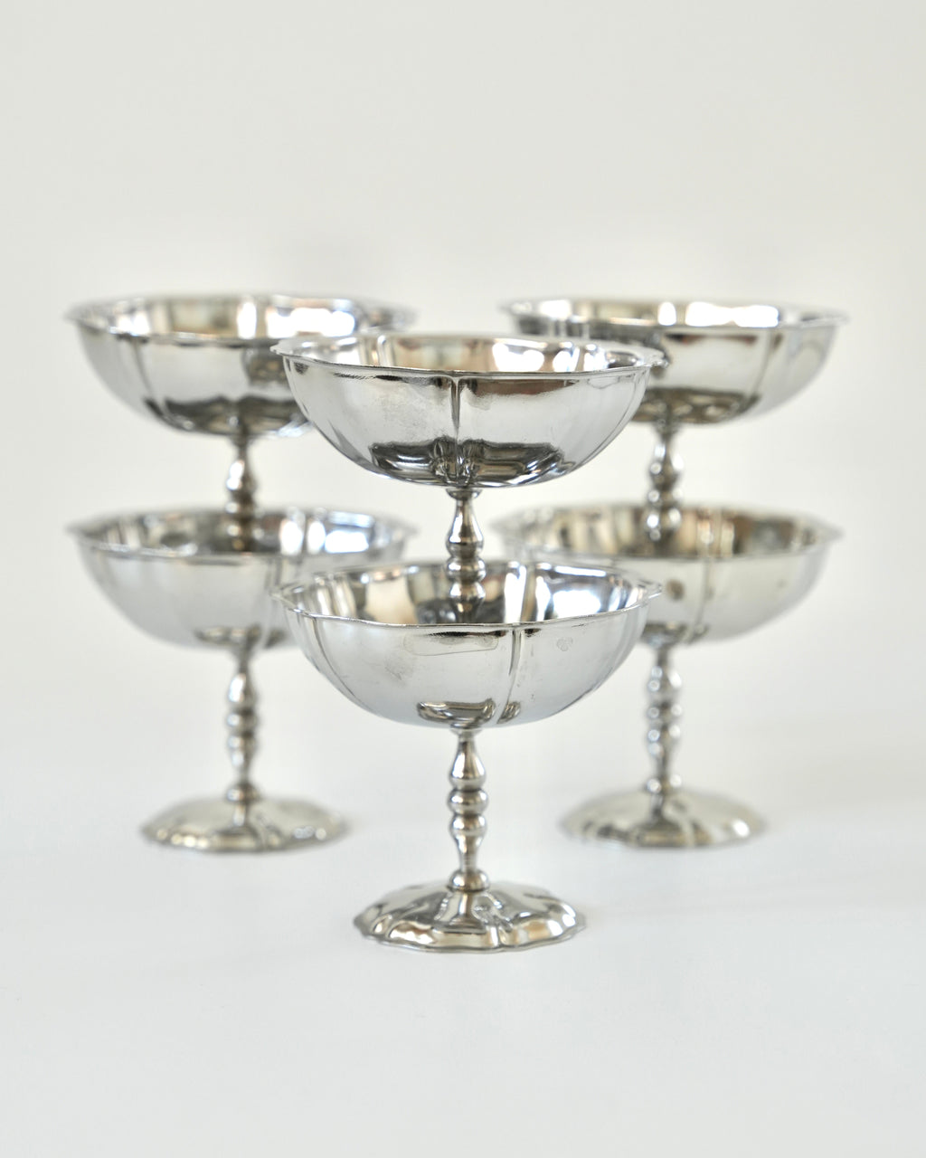 Pucharek deserowy ze stali nierdzewnej