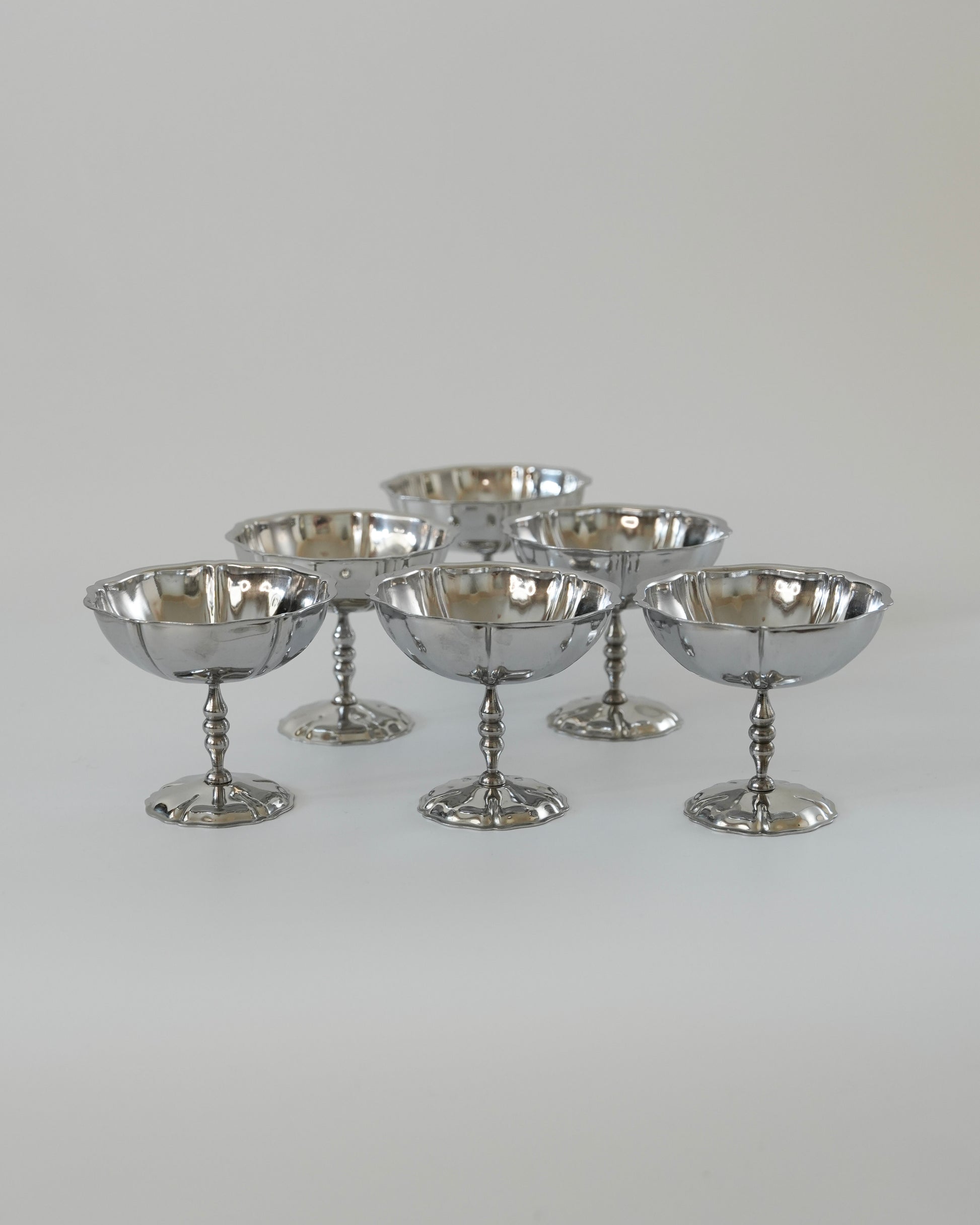 Pucharek deserowy ze stali nierdzewnej