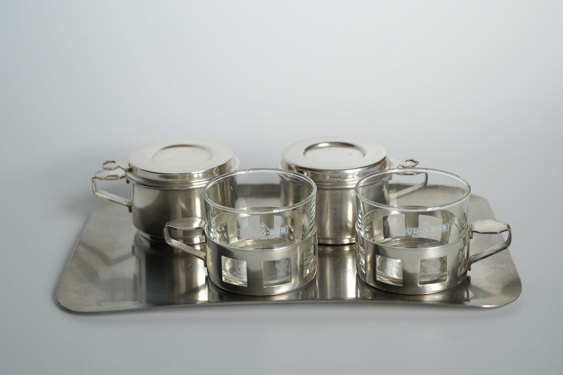 Filiżanka do kawy z wietnamskim zaparzaczem phin