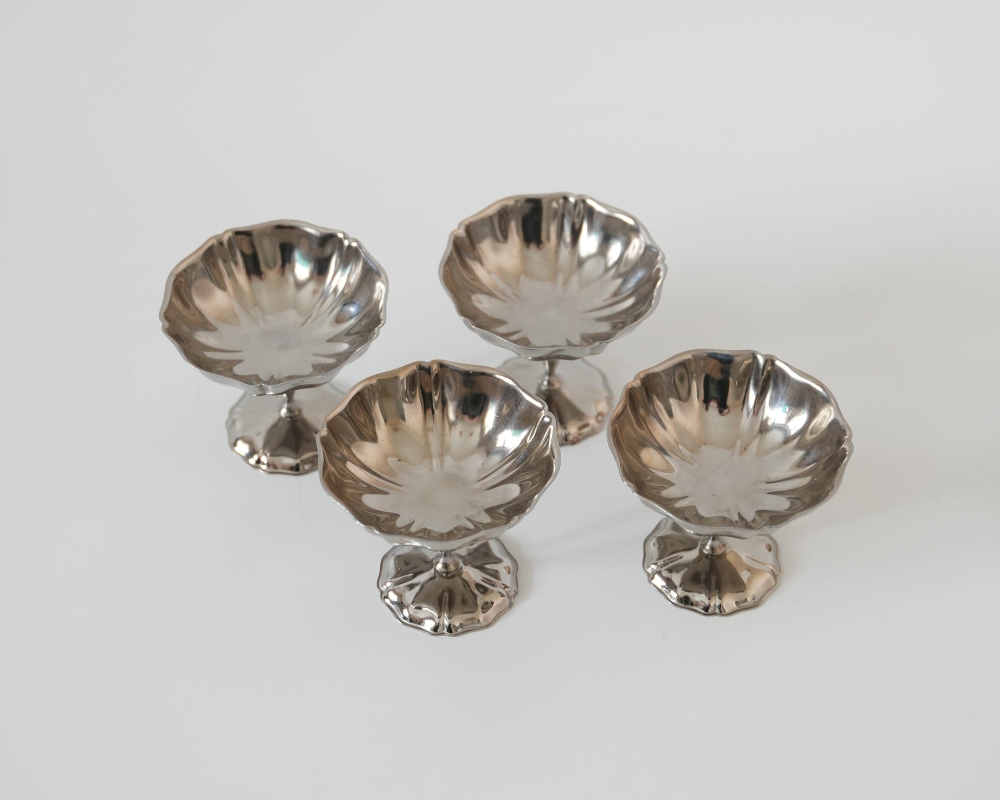 Pucharki deserowe ze stali nierdzewnej (zestaw 4 sztuki)