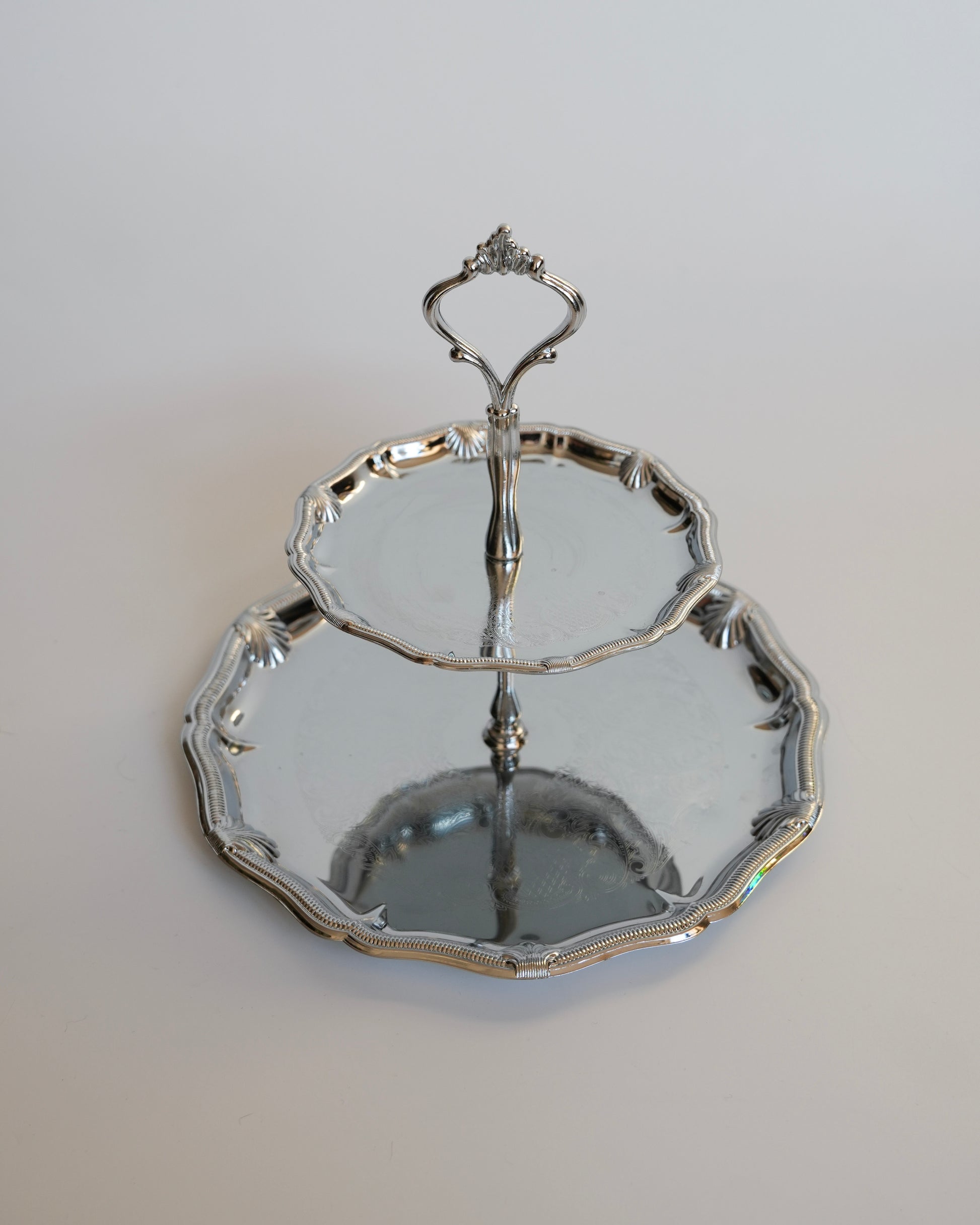 Chromowana etażerka 