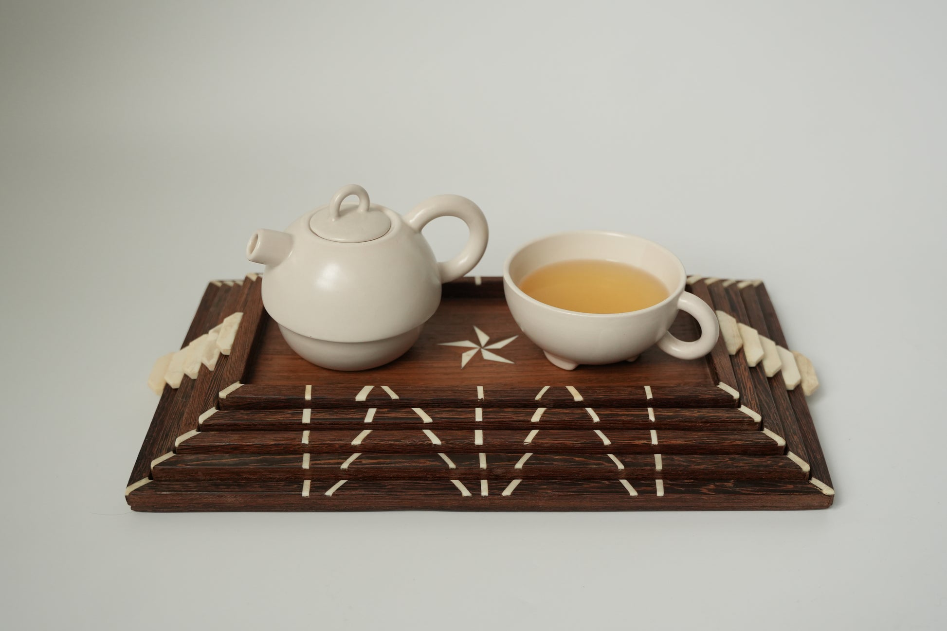 Drewniane tacki ozdobne (zestaw 5 tacek)