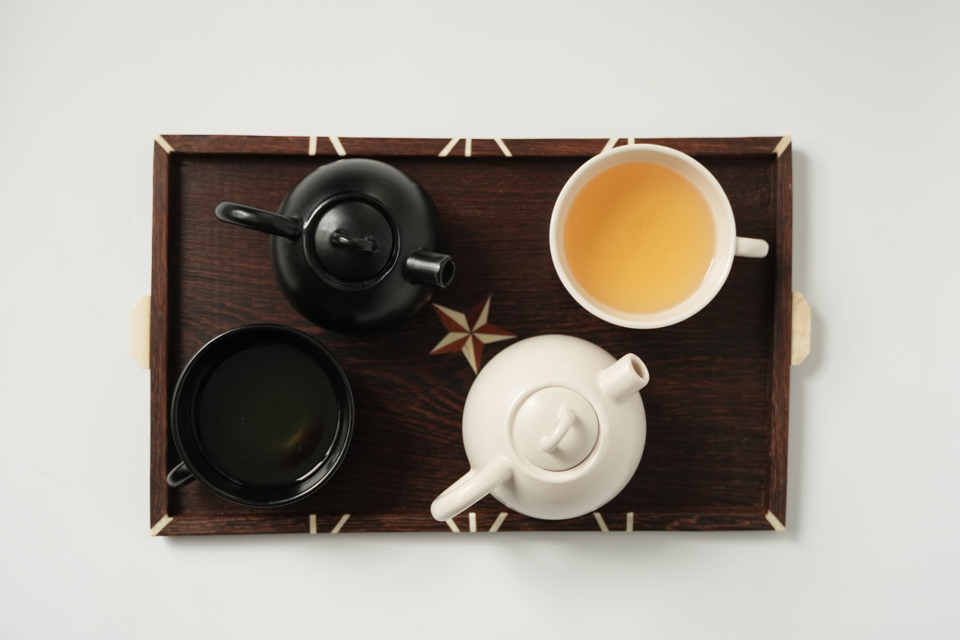 Drewniane tacki ozdobne (zestaw 5 tacek)