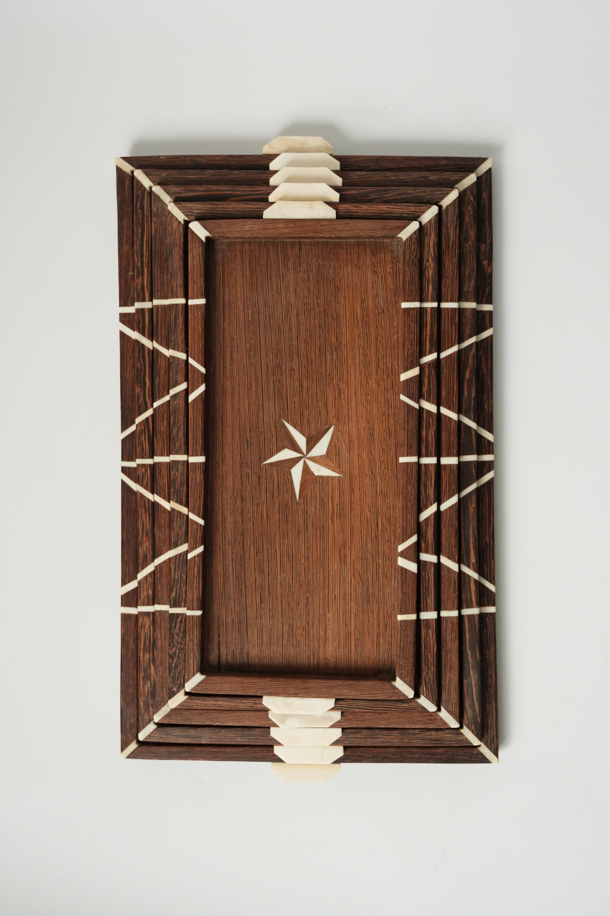 Drewniane tacki ozdobne (zestaw 5 tacek)