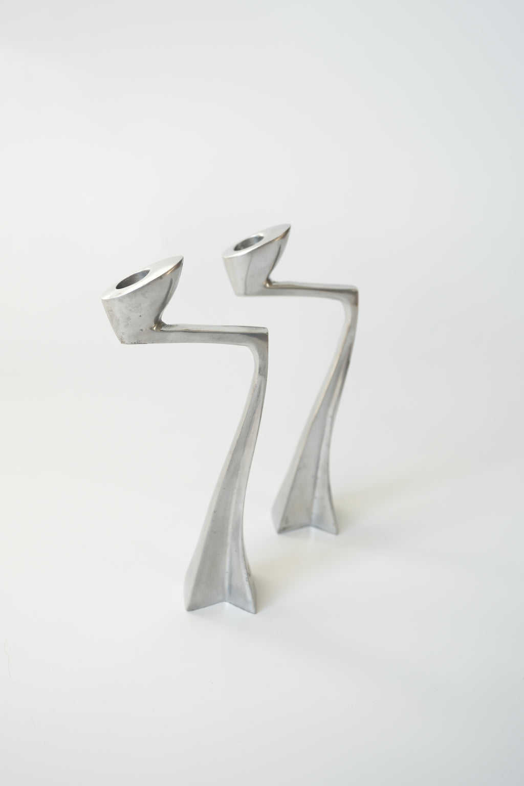 Świeczniki „Swan” / „Arclumis” (para) 