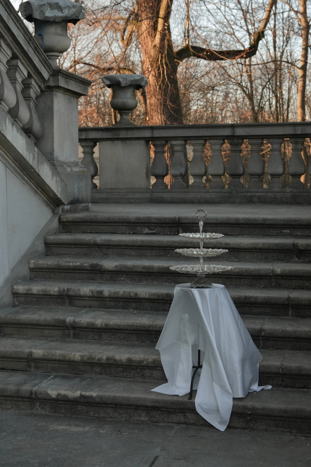 Posrebrzana etażerka / patera na ciasto
