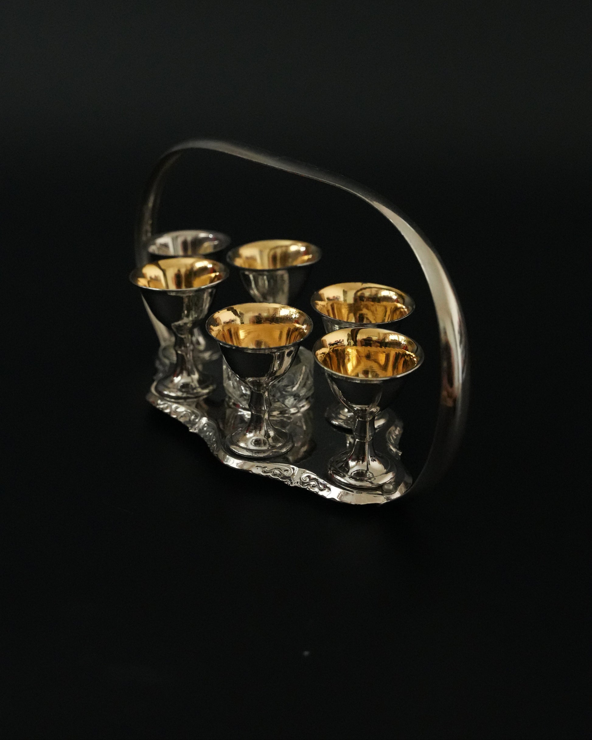 Zestaw do serwowania jajek