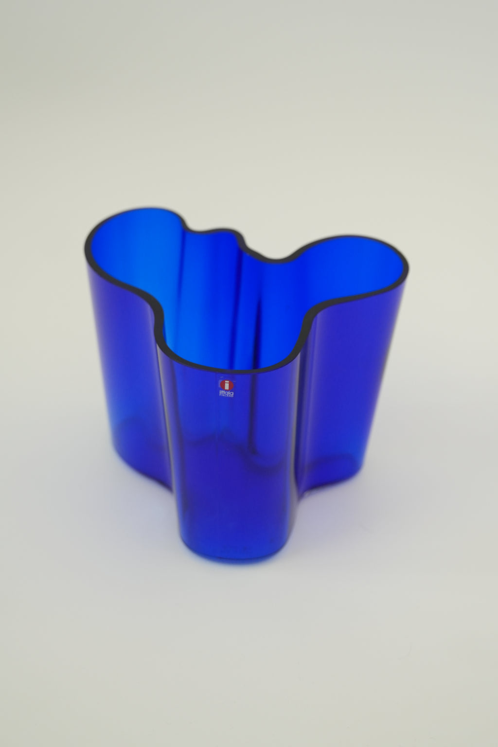 Wazon SAVOY projektu Alvara Aalto, Iittala