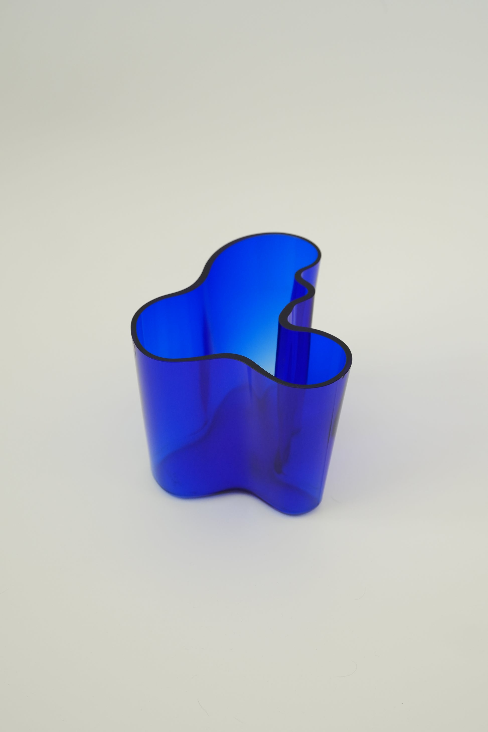 Wazon SAVOY projektu Alvara Aalto, Iittala